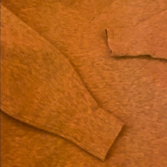 Banana republic pullover tailored sleeves - Picture 2 of 3